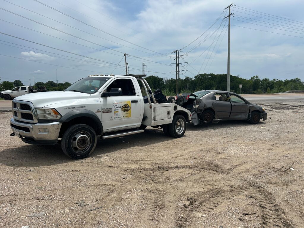 24 7 emergency towing in Dallas TX